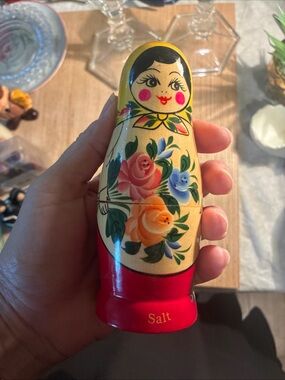 Hand-Painted Salt Shaker - Red, Cream & Yellow